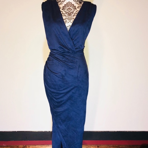 Dresses & Skirts - Blue Evening Gown/Dress Size L